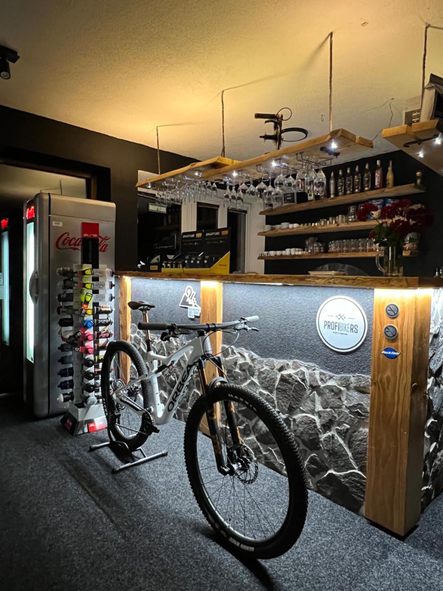 Hotel Bystra 94 Profibikers Exterior foto
